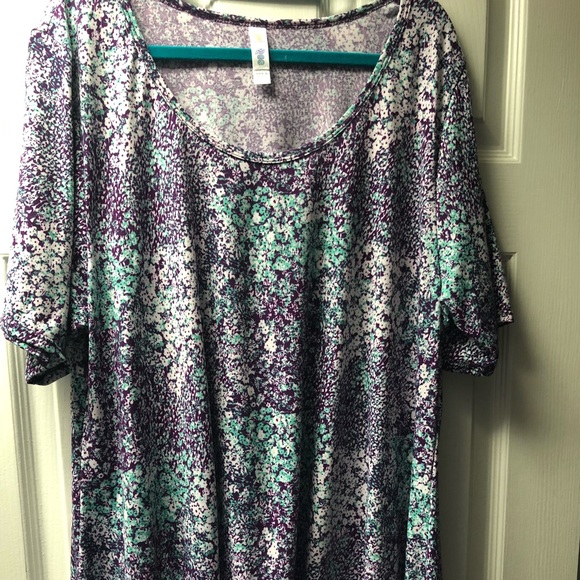 Lularoe perfect-t size 2xl